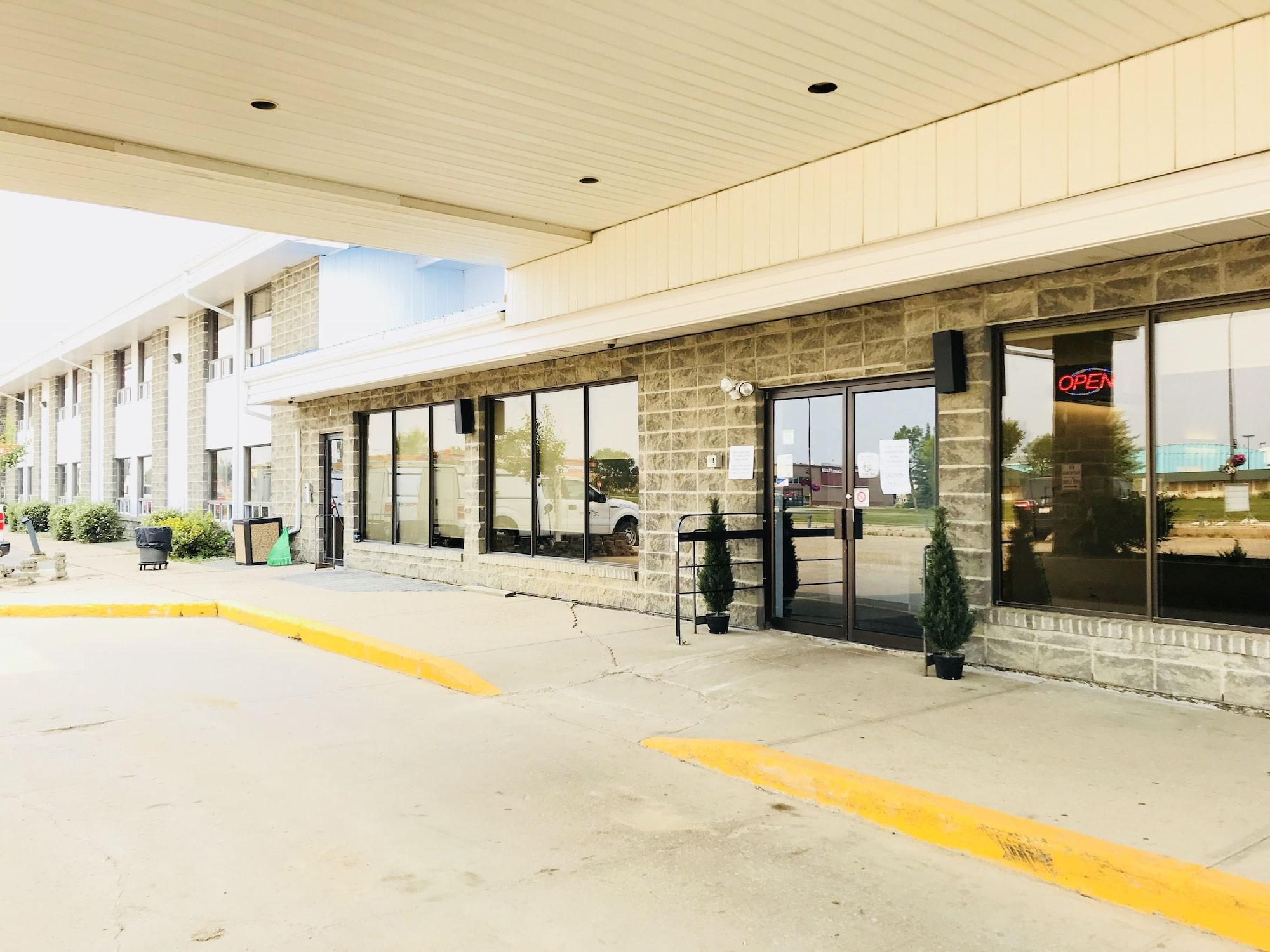 Northern Star Hotel & Convention Center Slave Lake Exterior foto