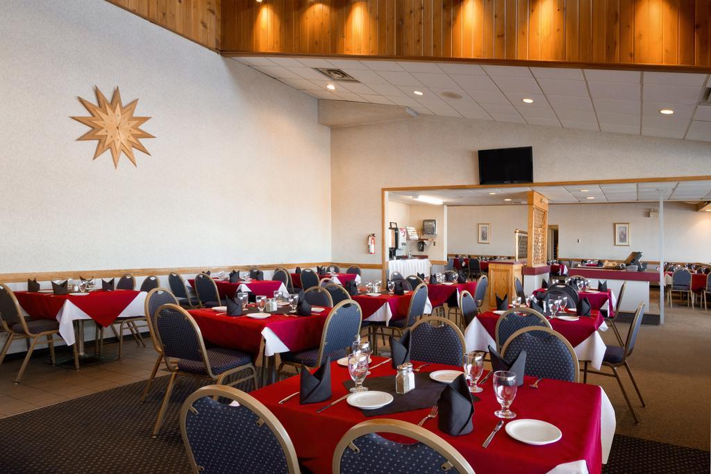 Northern Star Hotel & Convention Center Slave Lake Exterior foto
